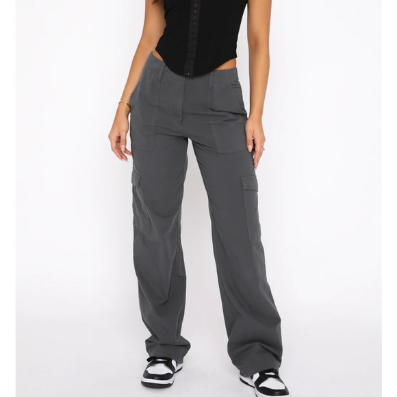 White fox know your worth cargo pants - Picture 1 of 5